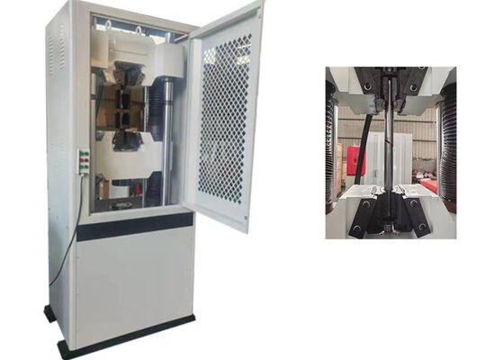 Servo-hydraulische testmachine uitgerust met computerbesturing voor volledig geautomatiseerde trek-, compressie- en buigtests